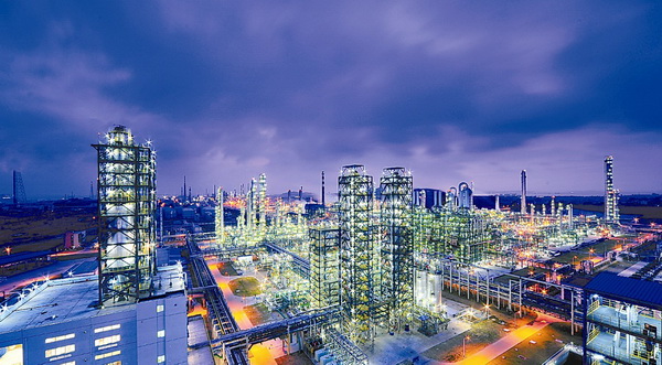 4.80亿元主力资金今日撤离石油石化板块
