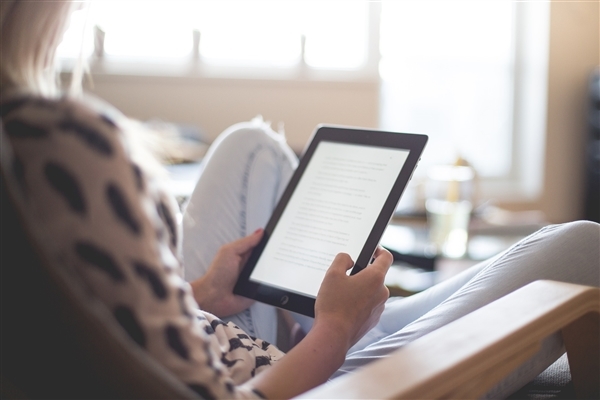 人保伴您前行,人保财险政银保 _Kindle中国电子书店停止下载服务 电子书阅读器行业未来市场发展如何?