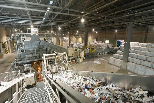 2024中国再生纸包装行业市场环境及未来发展前景战略_人保伴您前行,拥有“如意行”驾乘险，出行更顺畅！