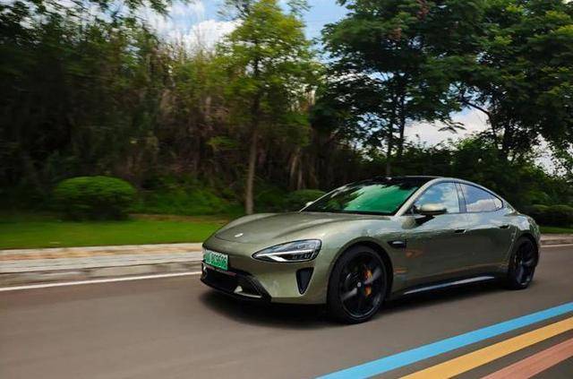 人保伴您前行,拥有“如意行”驾乘险,出行更顺畅!_2024年廉价航空行业市场深度分析 美国廉价航空巨头申请破产