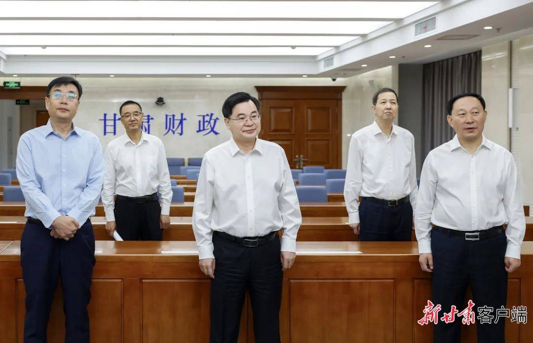 个别保险公司拒保新能源出租车商业保险，甘肃金融监管局约谈部分财产险公司