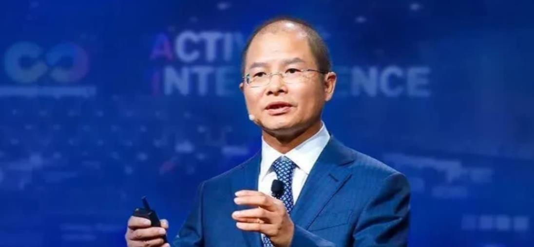 徐直军当值华为轮值董事长，为期半年