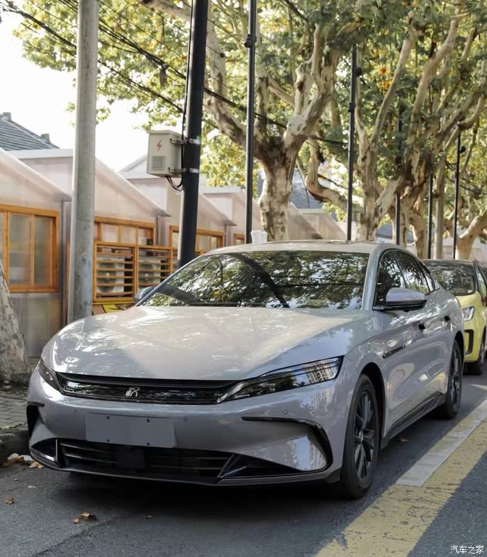 拥有“如意行”驾乘险，出行更顺畅！,人保财险 _2025度假村产业：分析了解游客的偏好和需求，提供更加精准的服务
