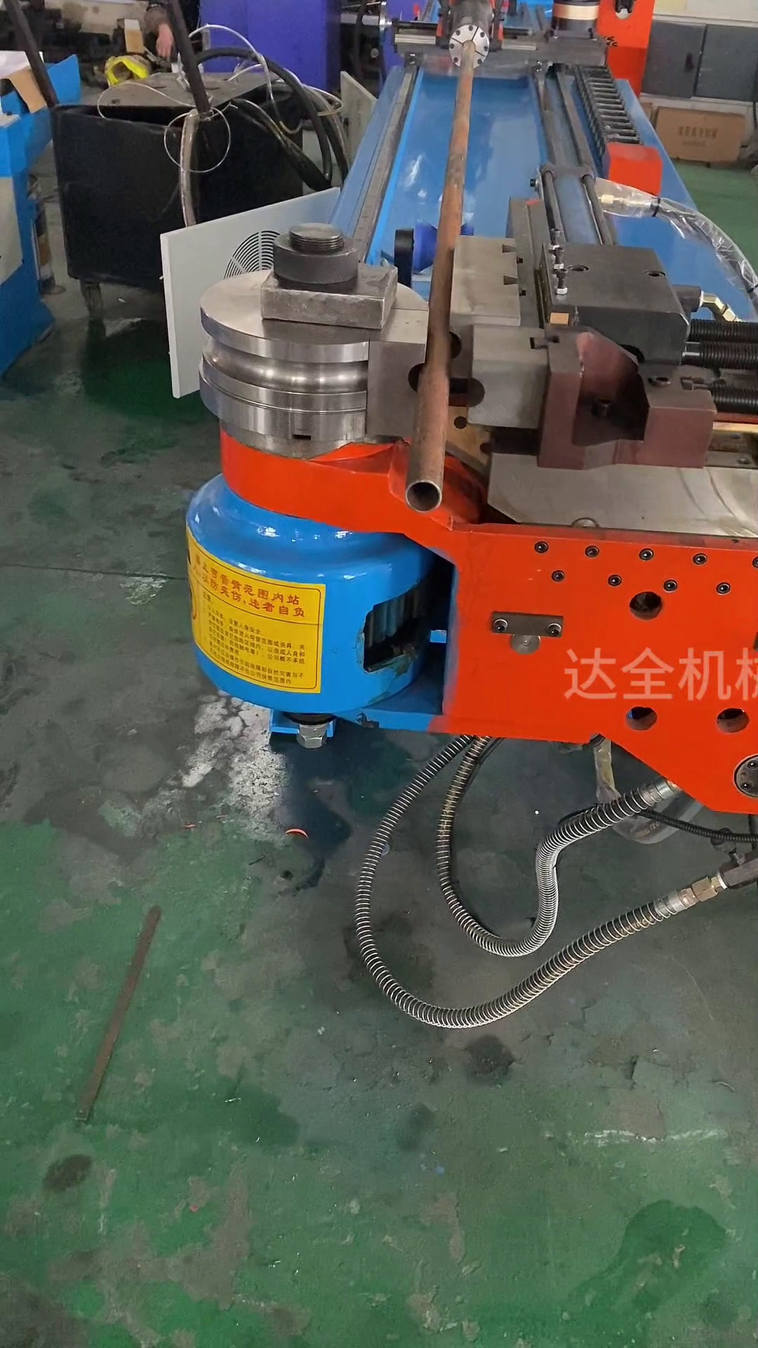 大族激光获得实用新型专利授权：“管材加工装置及加工设备”