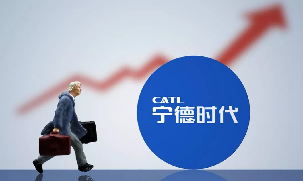 机构热捧!600104,最高暴增超5倍