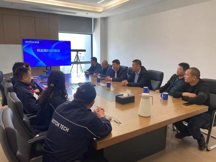 宝通科技：8月11日高管包志方减持股份合计35.7万股