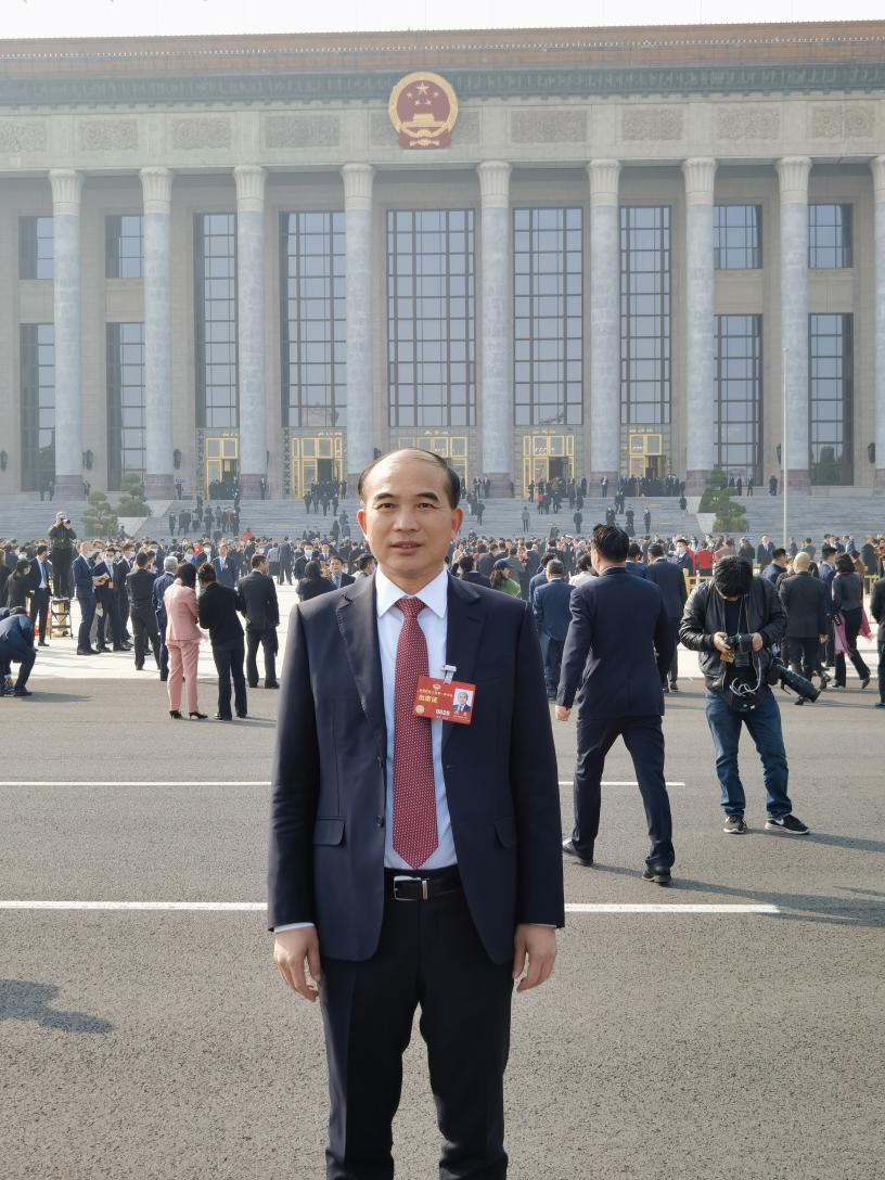 301235,实控人兼董事长被立案调查!