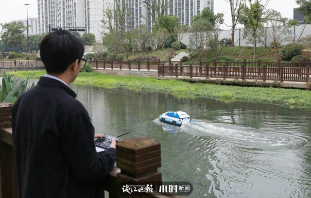 北控水务集团等三家头部水务企业到容知日新考察