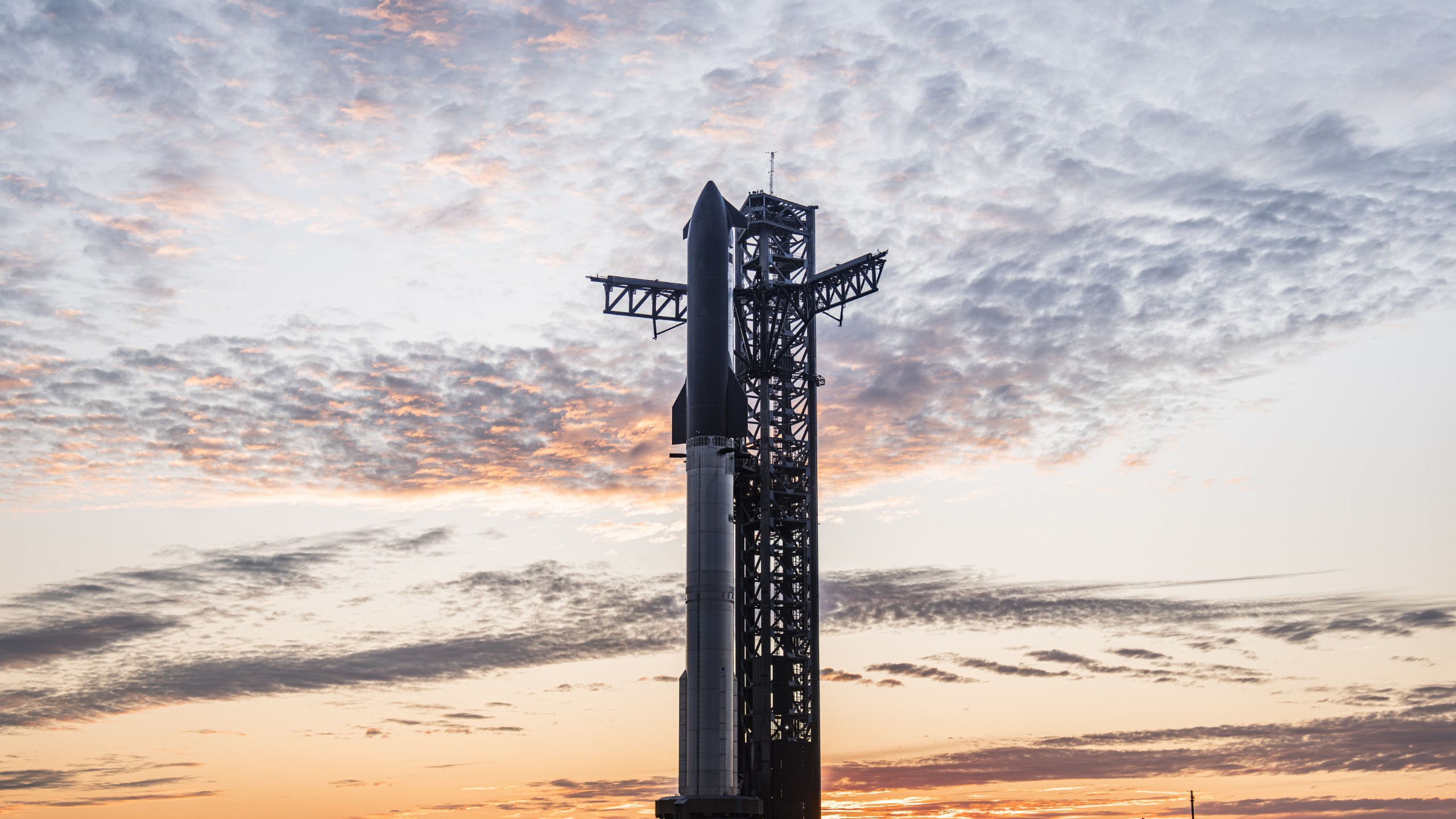 新闻分析｜“星舰”第十次试飞有哪些突破