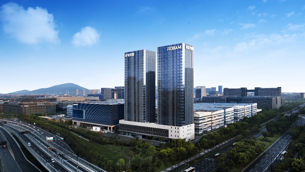 老板电器遭遇增长危机，中报营利双降，渠道端发展受挫，多品牌战略成效不彰