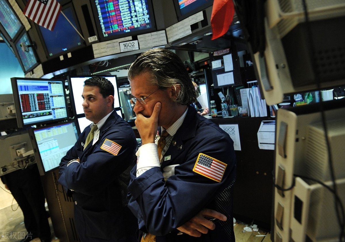 股价暴涨难掩业绩颓势，吉视传媒上半年扣非净利亏损创新高，营业成本飙升成主因