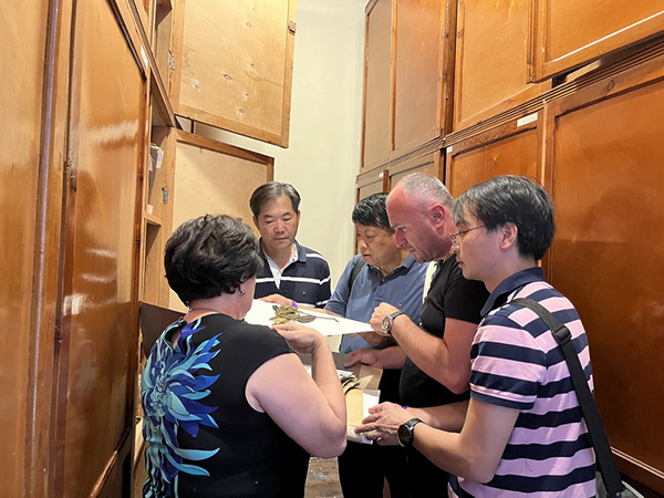 中国人民银行与阿塞拜疆共和国中央银行签署合作备忘录