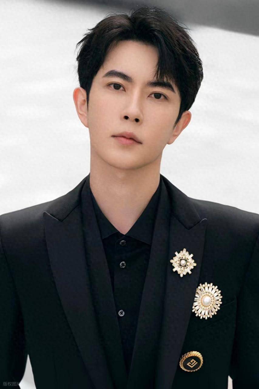 于朦胧母亲:于朦胧因饮酒意外坠楼