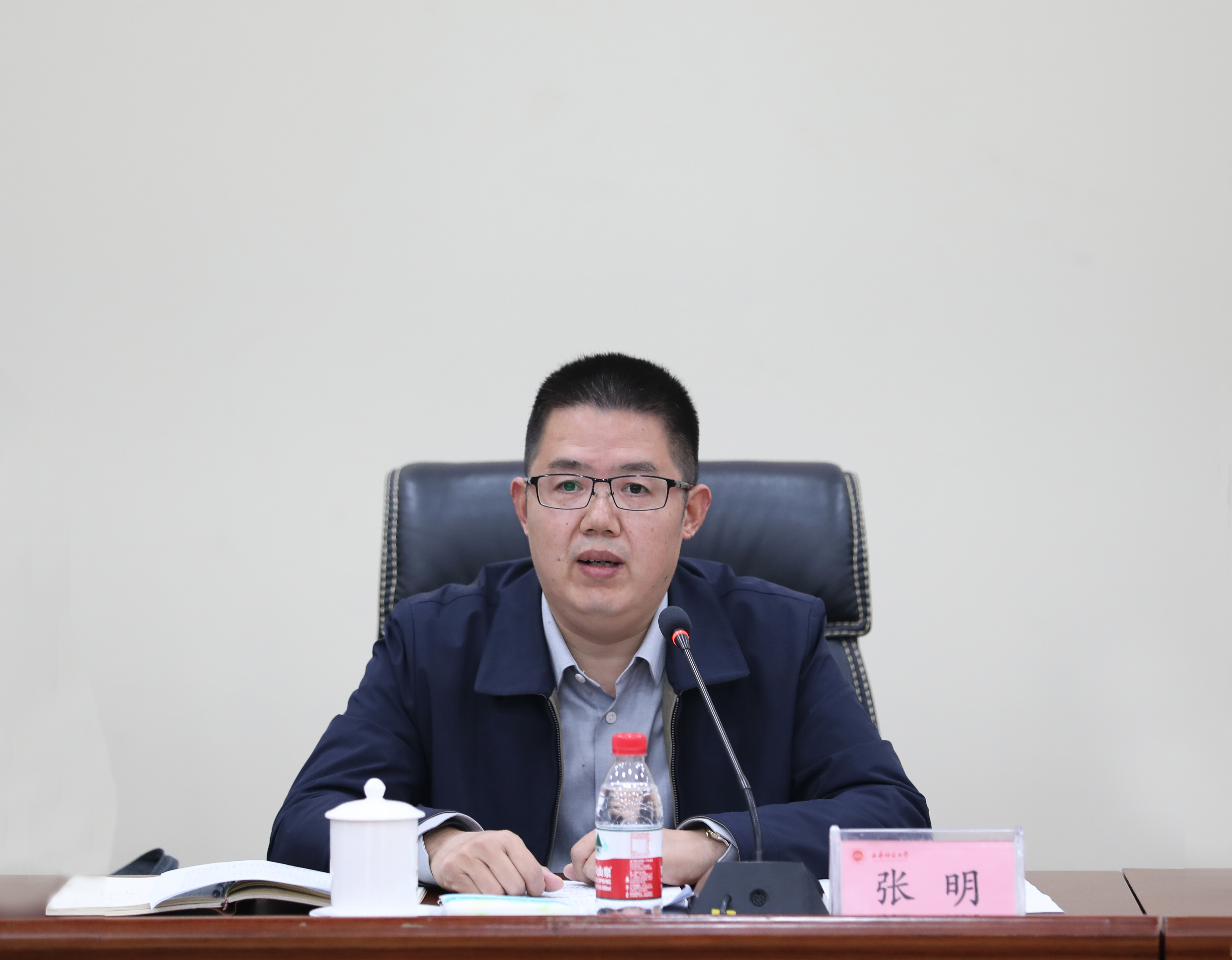 钜泉科技核心技术人员张明雄增持4.75万股，增持金额155.23万元