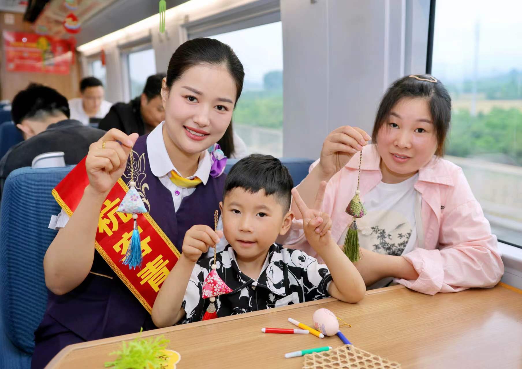 长三角铁路国庆中秋假期拟发送旅客4250万人次