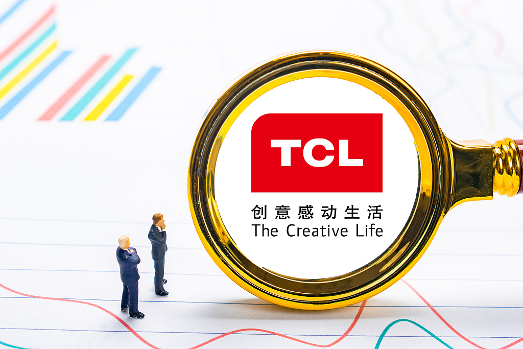 高盟新材董事王子平减持14万股，减持金额145.88万元