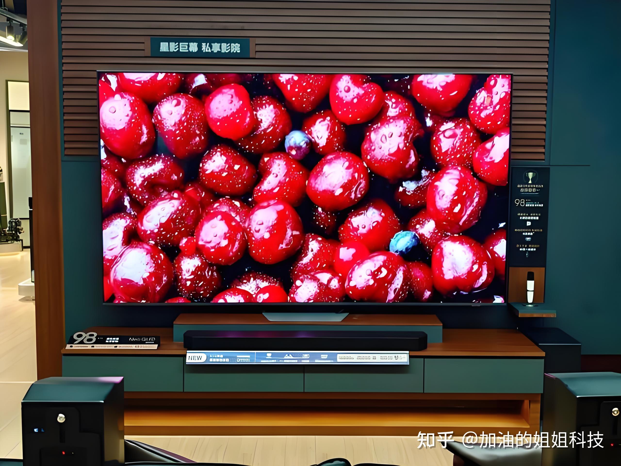 海信RGB-Mini LED双旗舰电视发布,售价15999元起