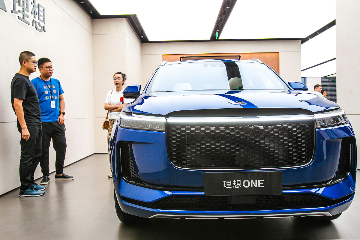 “不走低价路线”！理想i6售价24.98万元，“标配即顶配”！李想：希望它成为五座SUV的“第三种选择”