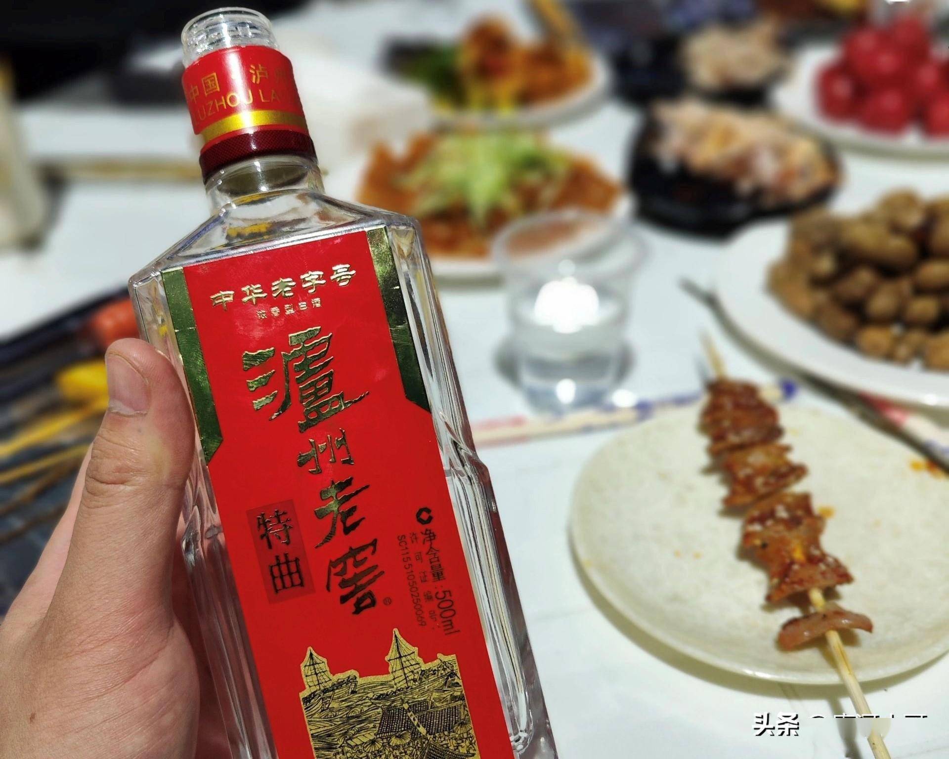 文旅观察：省际交界游爆火 边缘城市如何变身假期顶流？