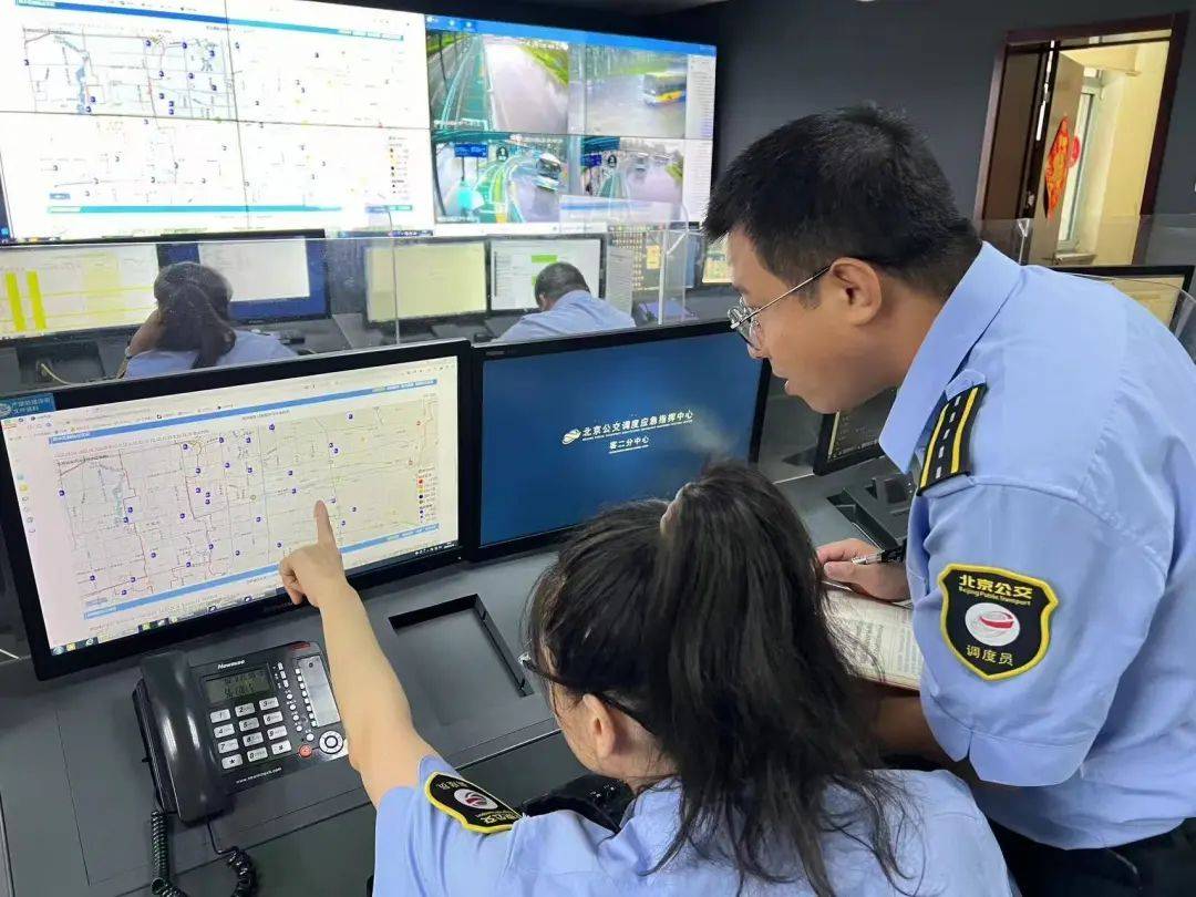 护航“双节”出行 滴滴保障车队多城联动疏解场站客流压力