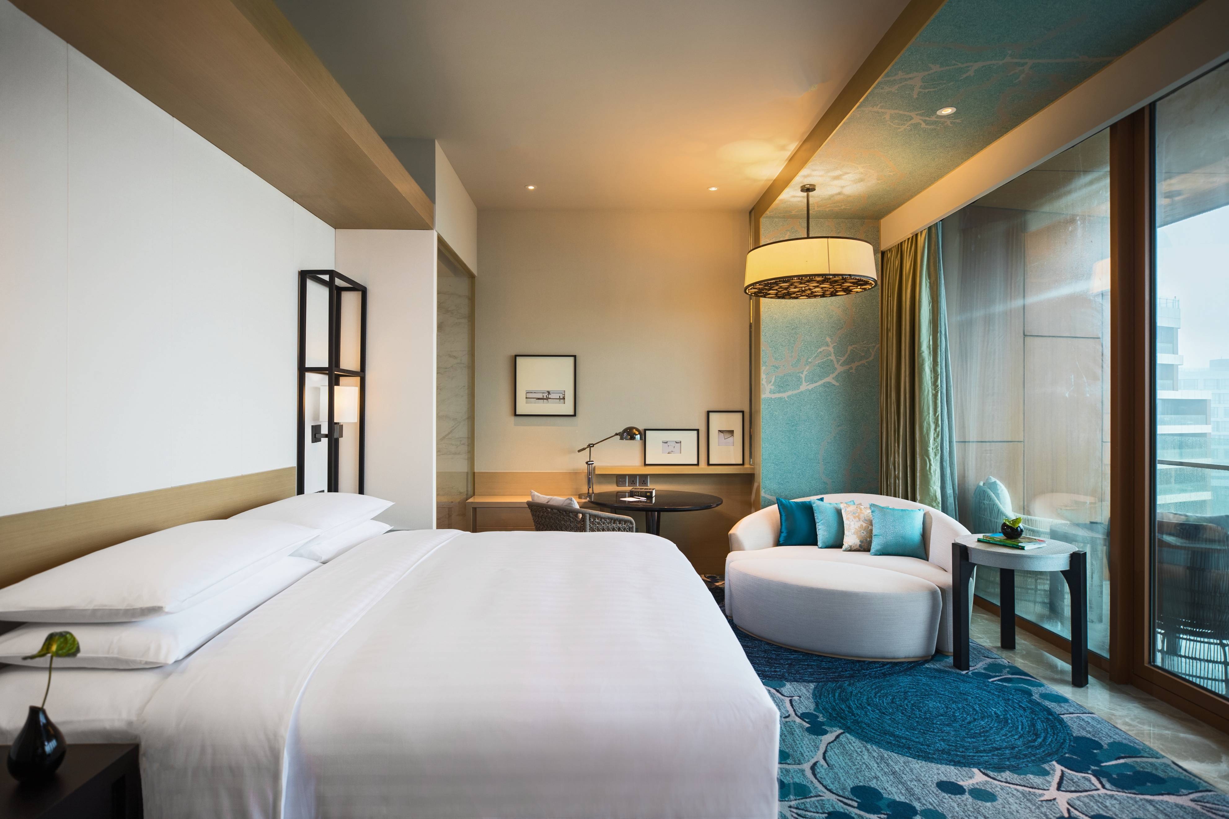 飞猪:超100个酒店商家国庆中秋假期间夜量翻倍 已提前启动双11预热