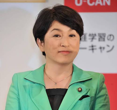 “80后”知名女星任日本内阁高官!她是高市早苗追随者,反对女性当天皇、反对夫妻不同姓!自称“35岁后机会寥寥,所以转型从政”
