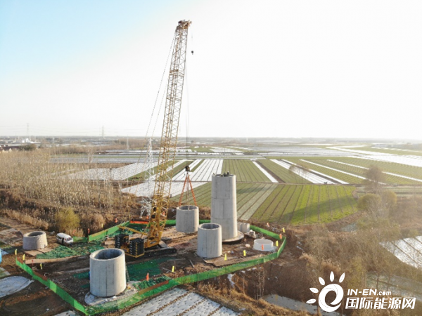 和展能源：混塔生产交付正按计划推进