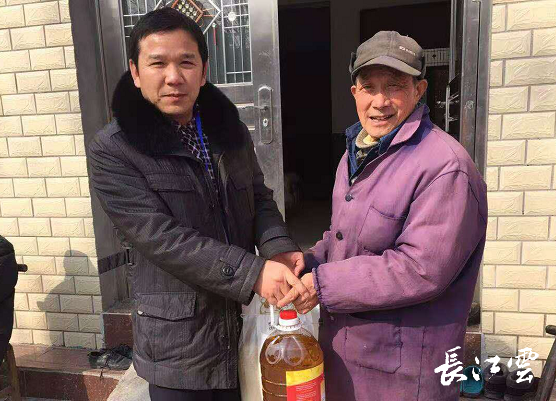 四川省邻水县委原书记黄永鸿严重违纪违法被双开