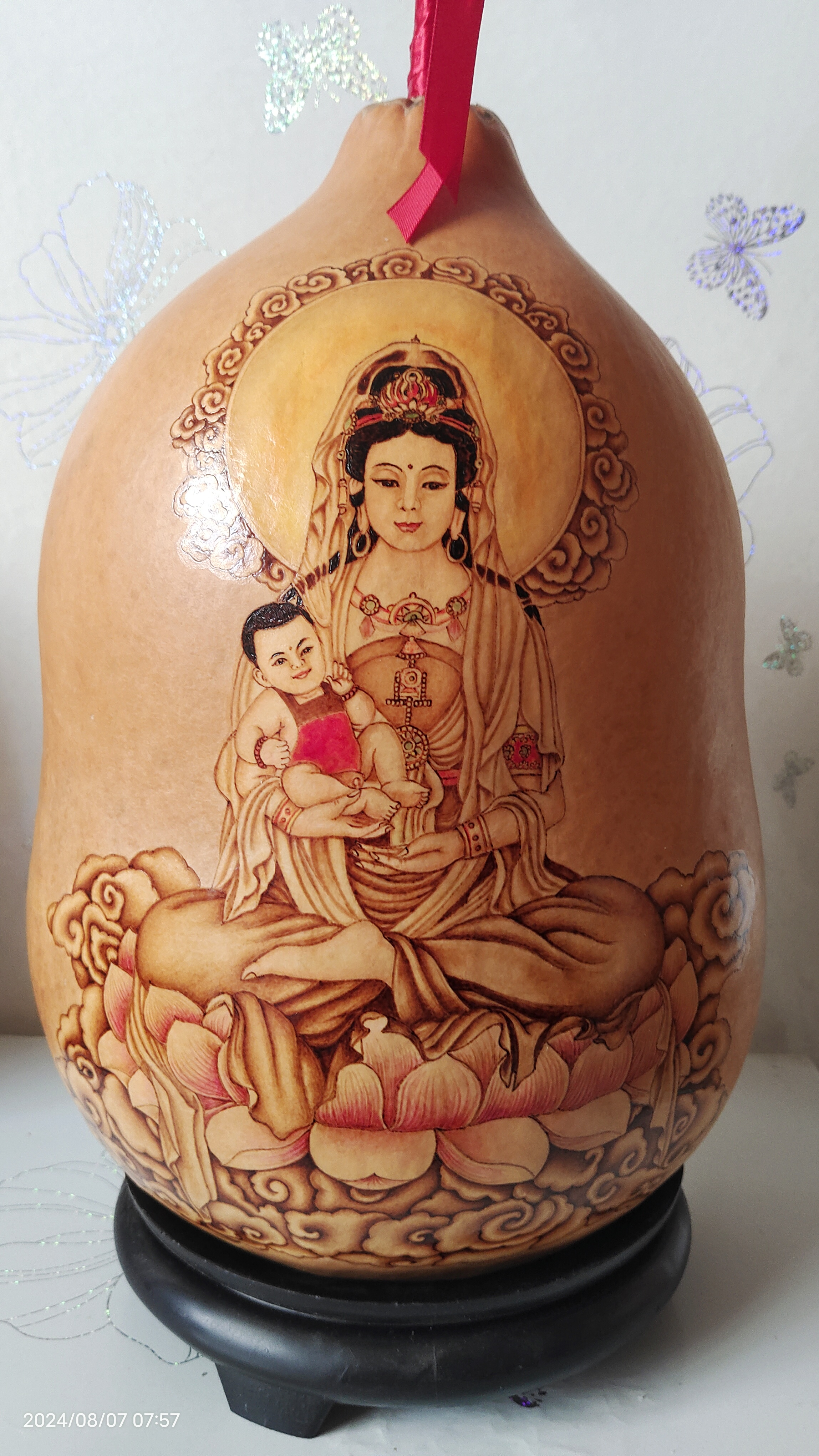 葫芦雕刻匠人“绘”新韵：方寸之间 精琢“福禄”