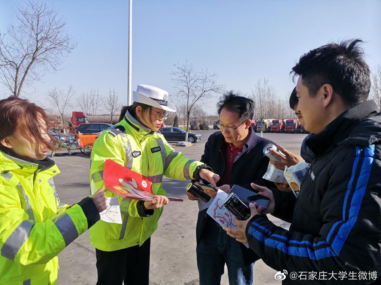 人保服务,拥有“如意行”驾乘险,出行更顺畅!_沙发行业现状与发展趋势分析