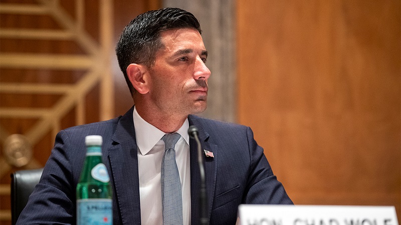 美国国土安全部长：计划扩大“旅行禁令”范围至30多个国家