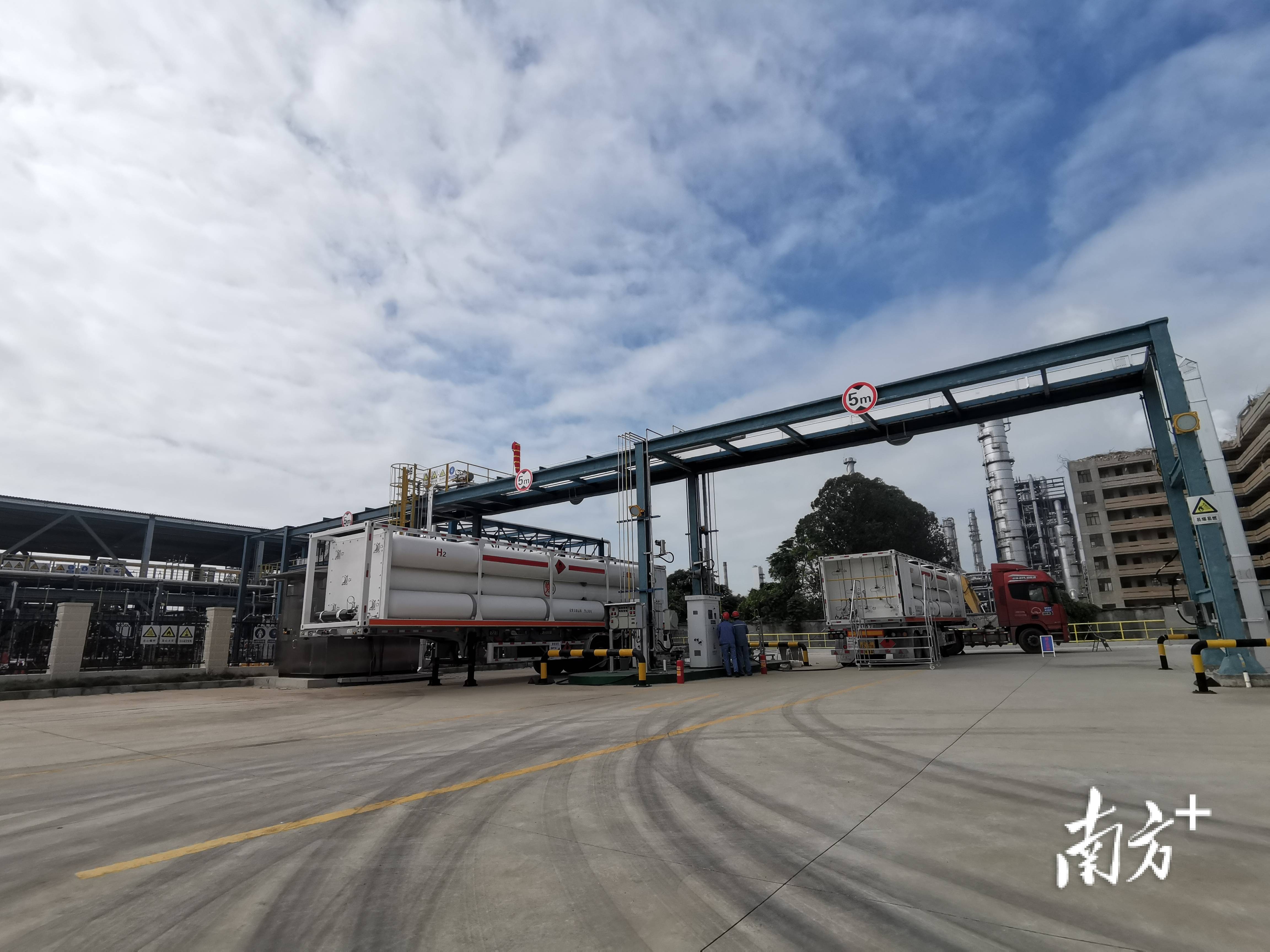 华达通转道北交所再冲 IPO：上半年盈利下滑超两成，高纯氢利用率不足30% 1.6亿扩产计划引监管关注