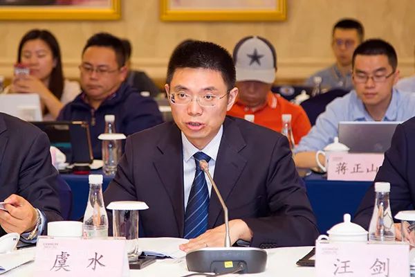 厦工股份：12月9日召开董事会会议