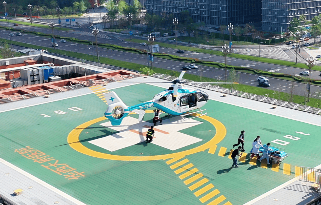 四川华西医院开通低空无人机医疗航线