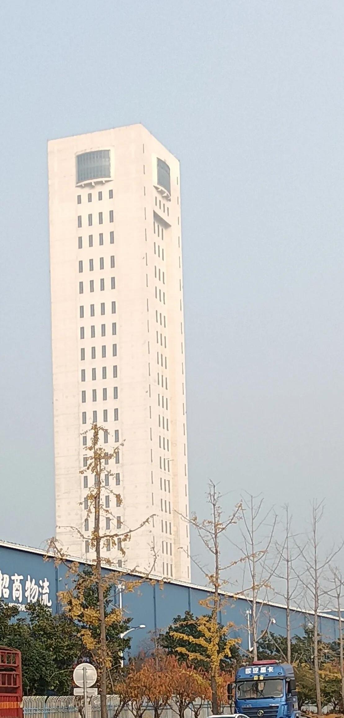 中航成飞全资子公司拟4.22亿元投建空天装备装配基地