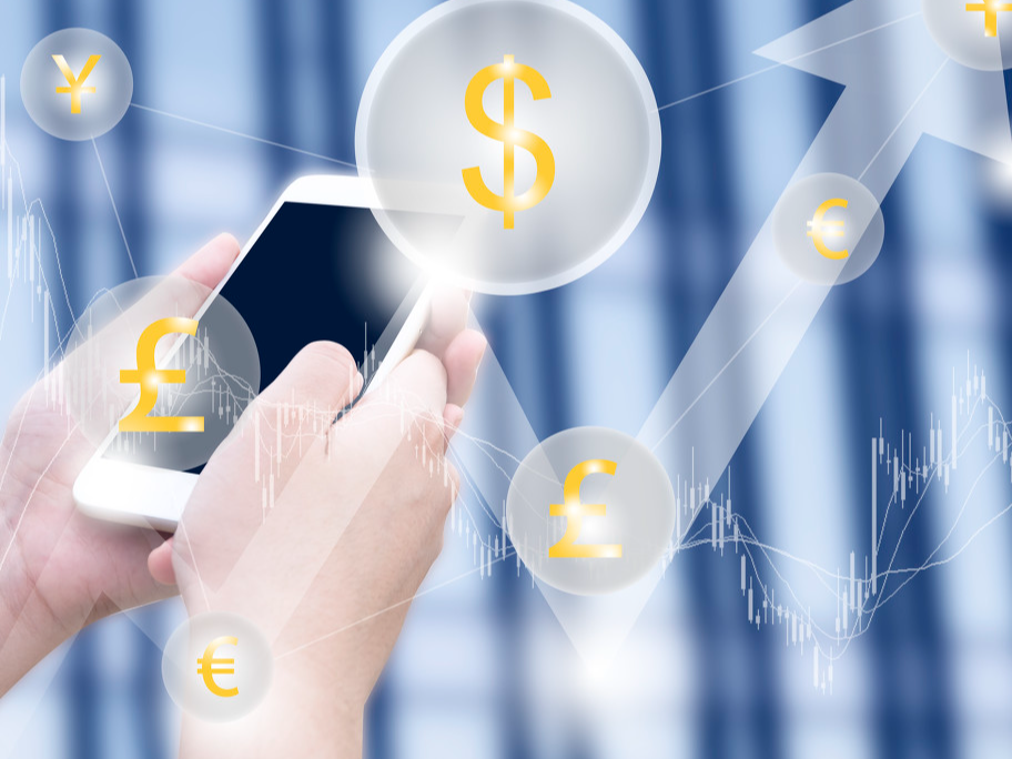 欣天科技董事石伟平减持3400股，减持金额4.59万元