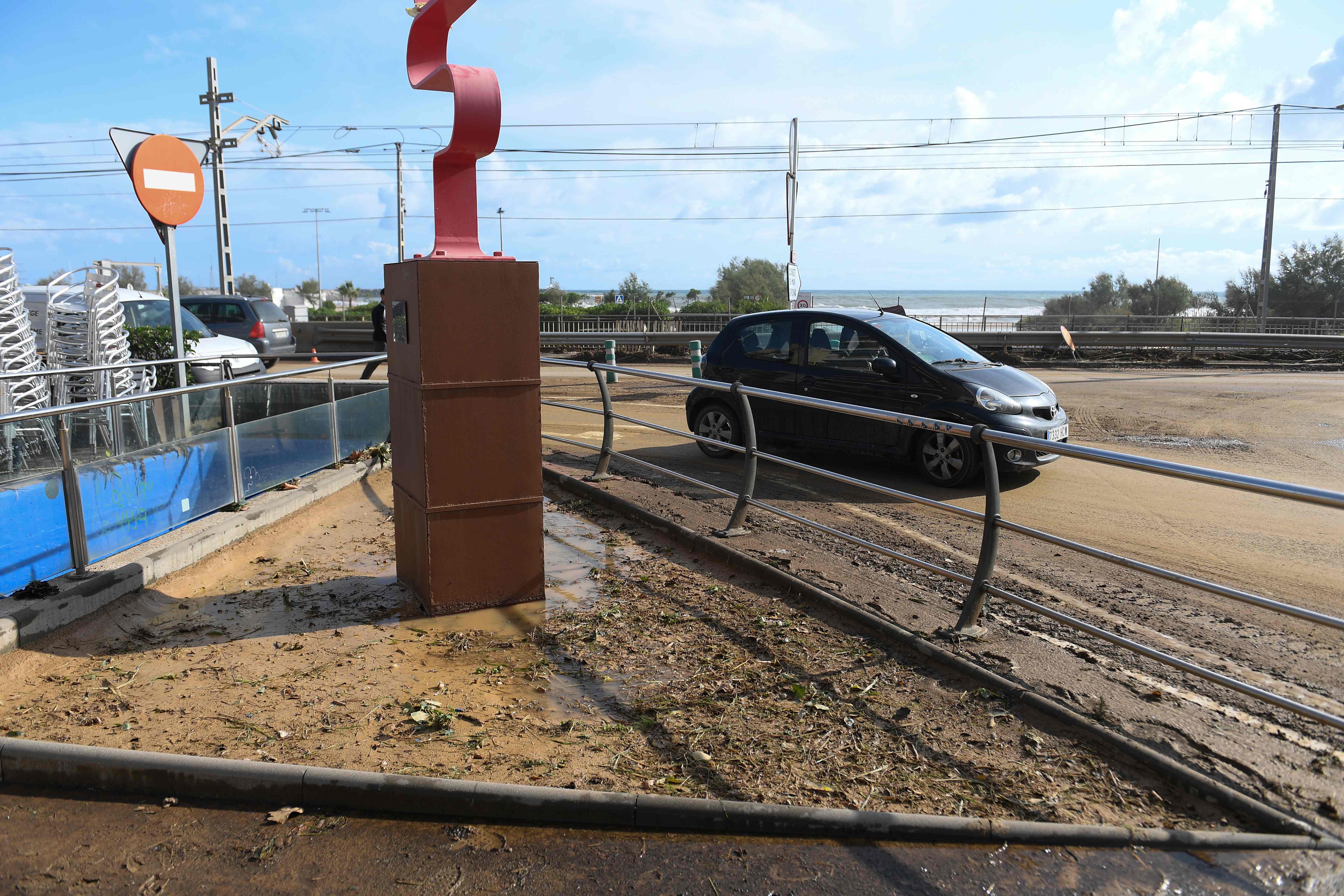 西班牙暴雨致一人死亡、两人失踪