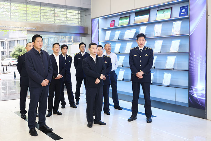 长江通信录得5天3板