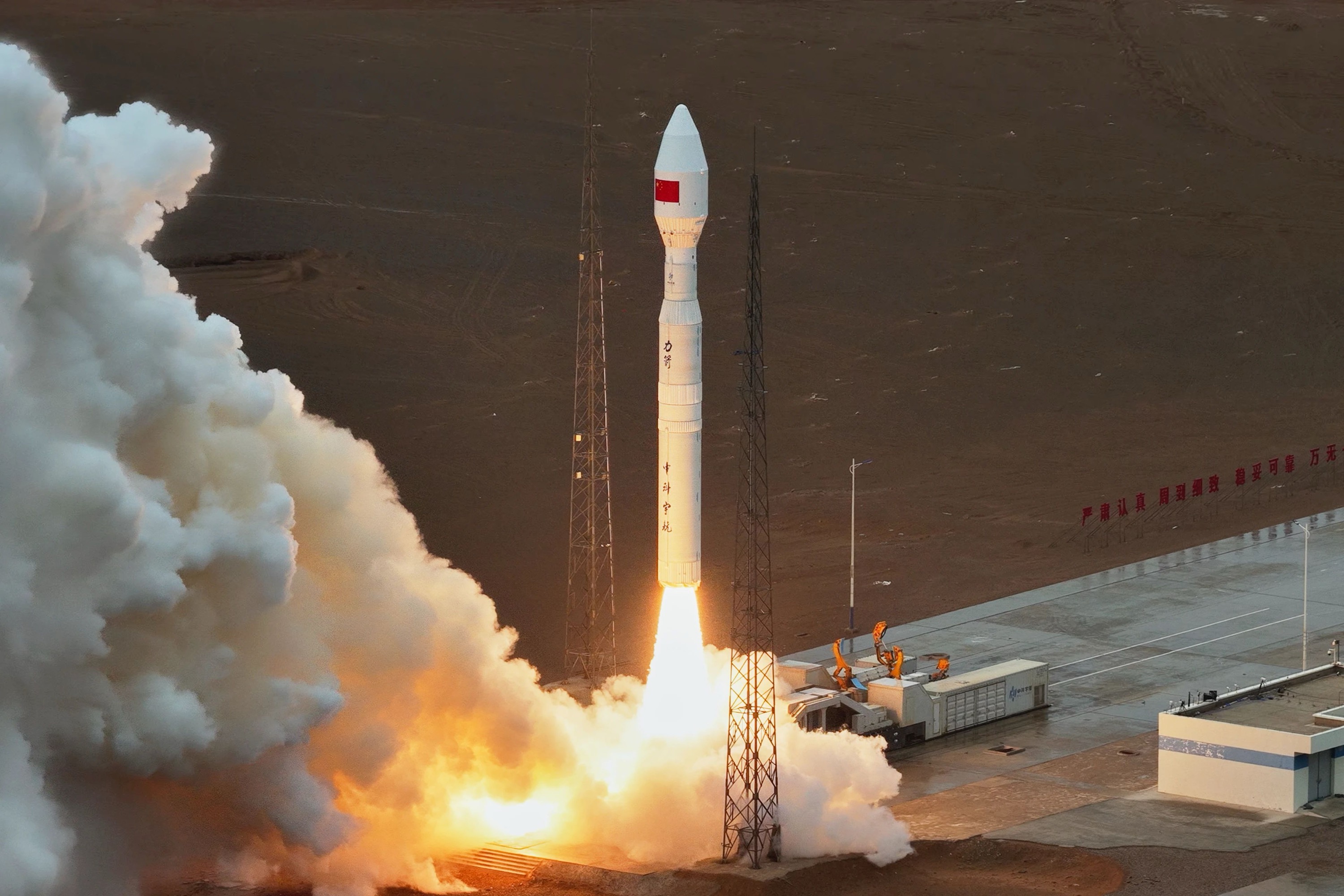 商业航天“国家队”出手 产业发展动力足