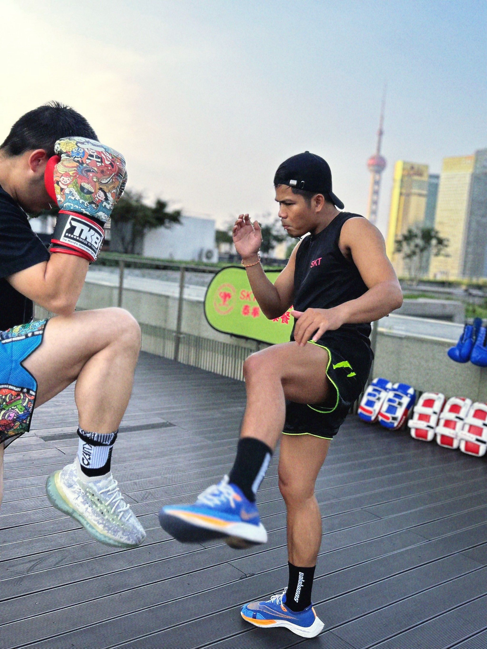 *ST交投：联合预中标巧家县全民健身中心建设项目