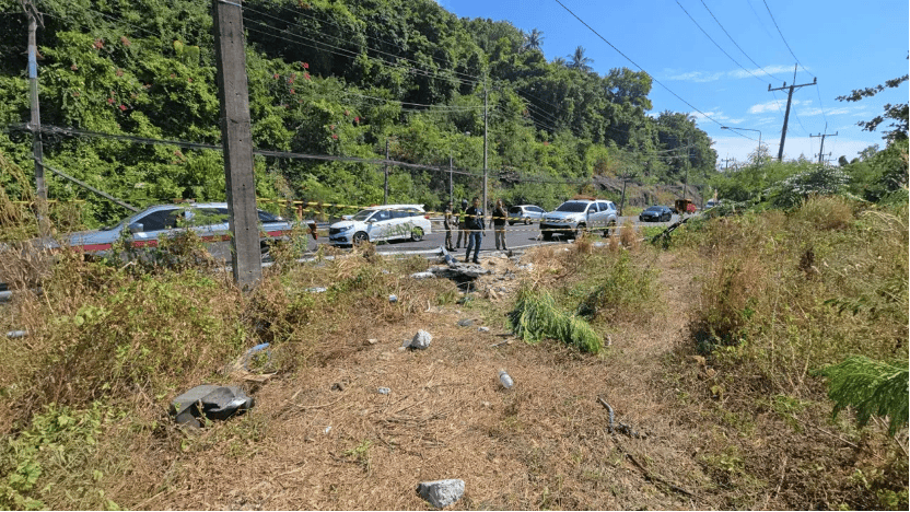 泰国一辆大巴失控冲向路边 造成车上42人受伤