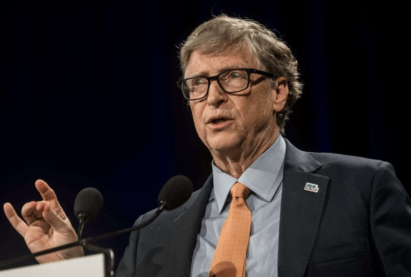 高盟新材董秘史向前减持2万股，减持金额31万元