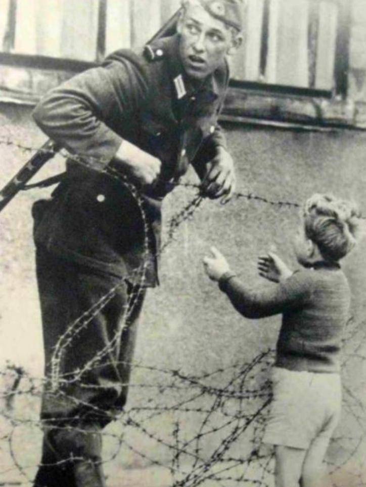 德国柏林发生严重枪击事件：5人受伤，其中2人伤势严重