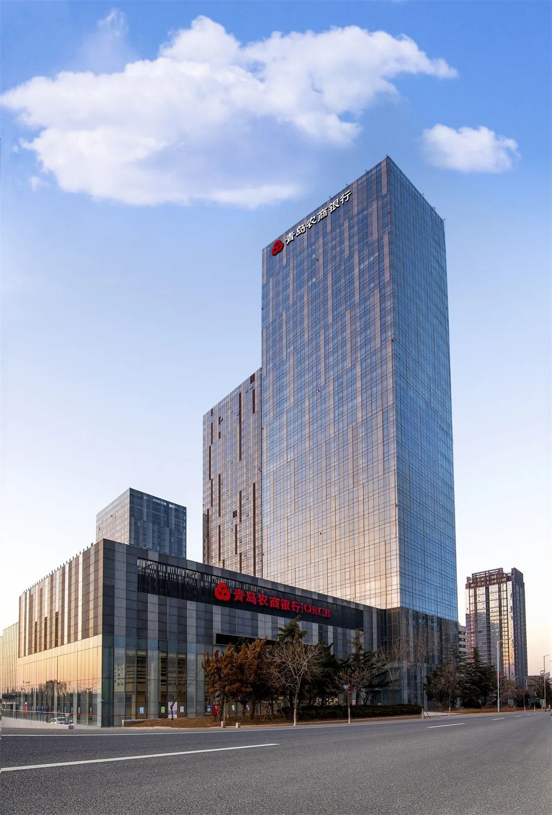 湘财证券营收净利双增难掩投行短板，吸并大智慧仍存不确定性