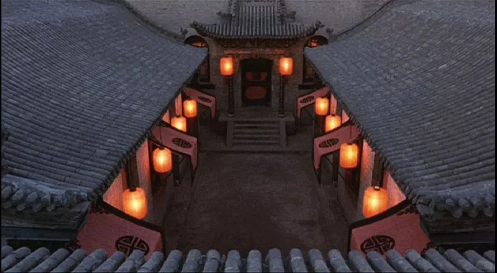 现实版“宫斗大戏”！佛山某5000余人小区新老物业交接两个月仍未成功