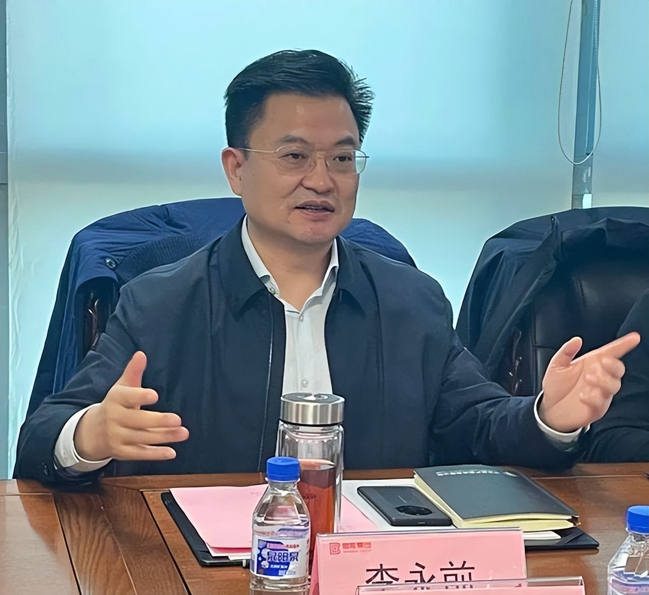 平潭发展：计提延期竣工违约金及存货减值损失