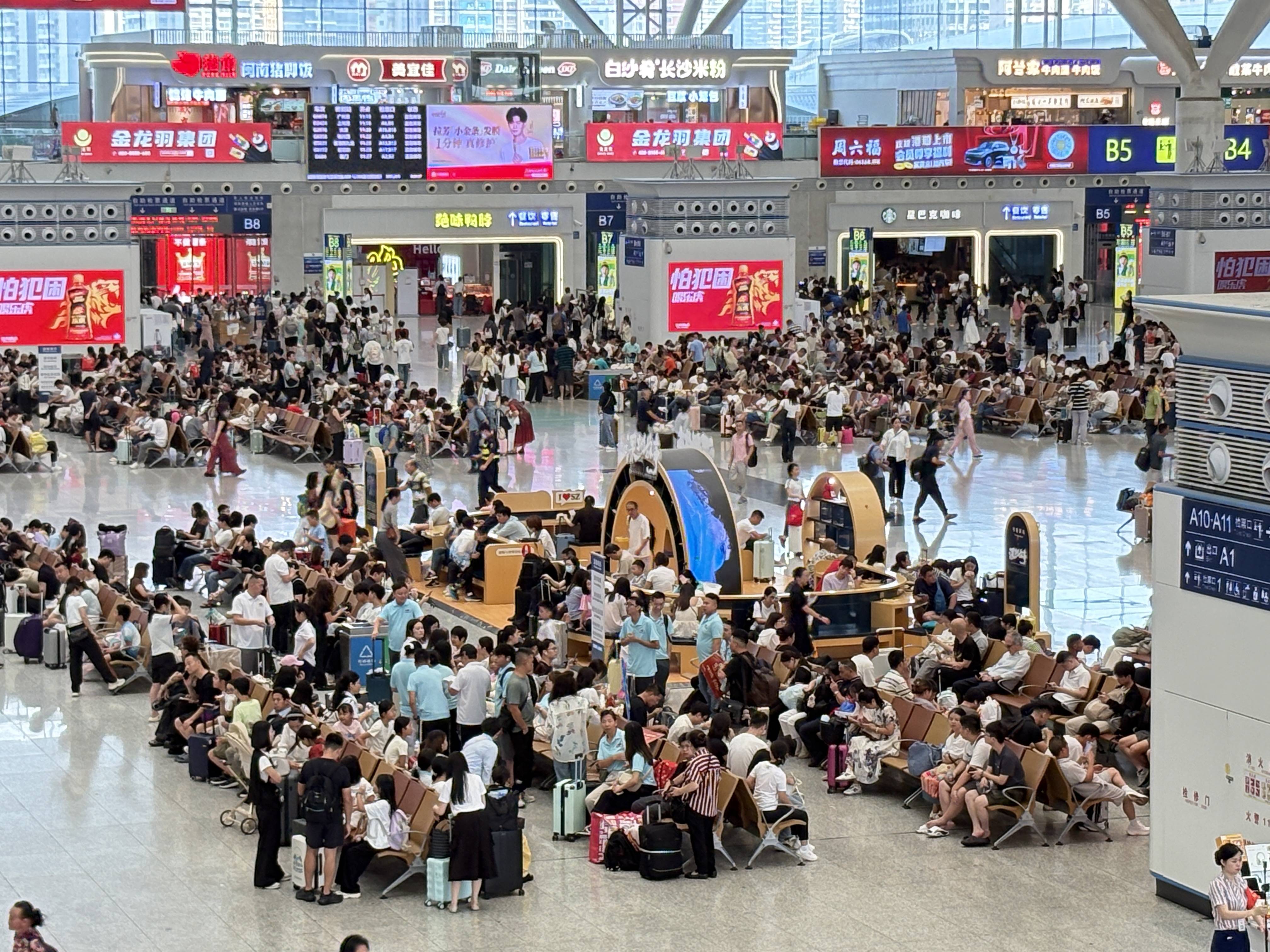 2月16日全社会跨区域人员流动量完成19411.2万人次