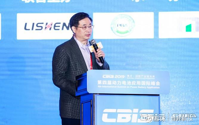 当升科技获得发明专利授权：“界面稳定多元正极材料及其制备方法和锂离子电池”