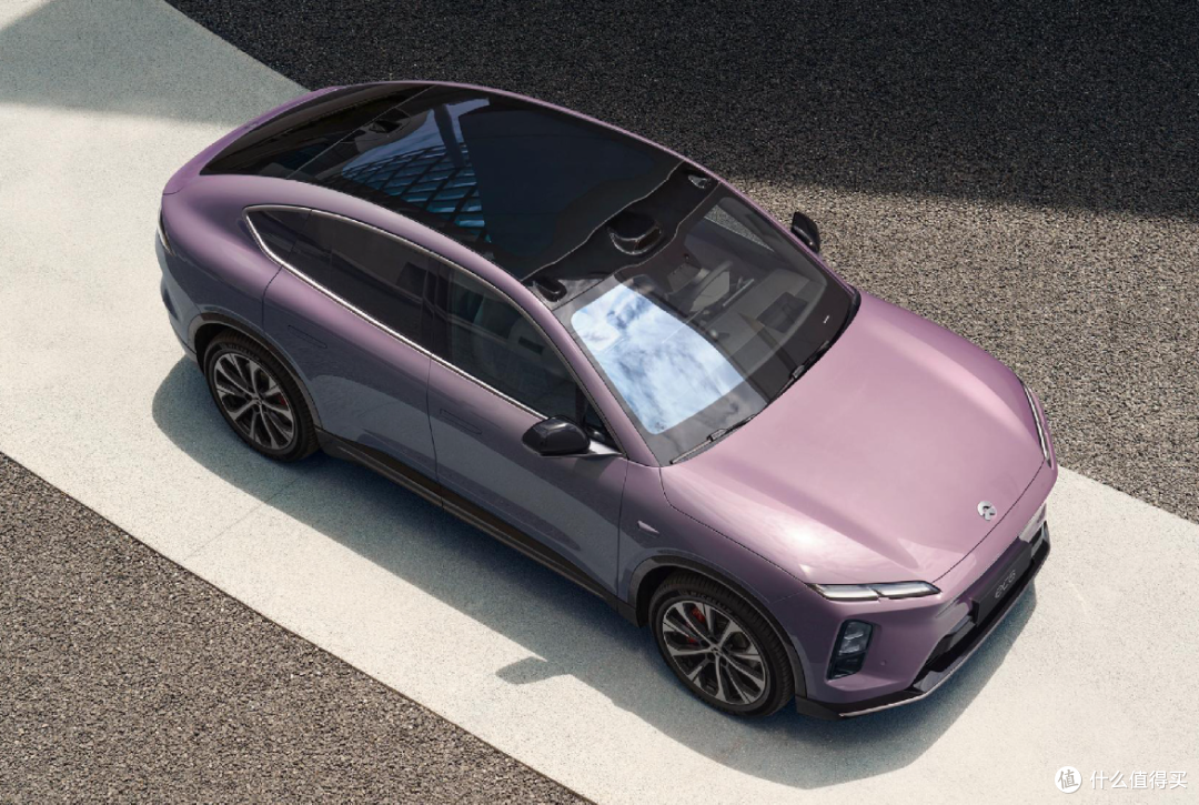 绿茶集团、猫眼娱乐发布正面盈利预告;蔚来创始人李斌称预计2025年第四季度实现季度盈利丨港交所早参