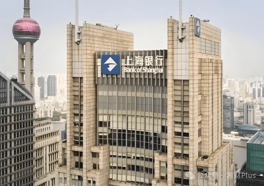 泉州银行遭625万重罚,不良贷款率高企、拨备覆盖率逼近红线